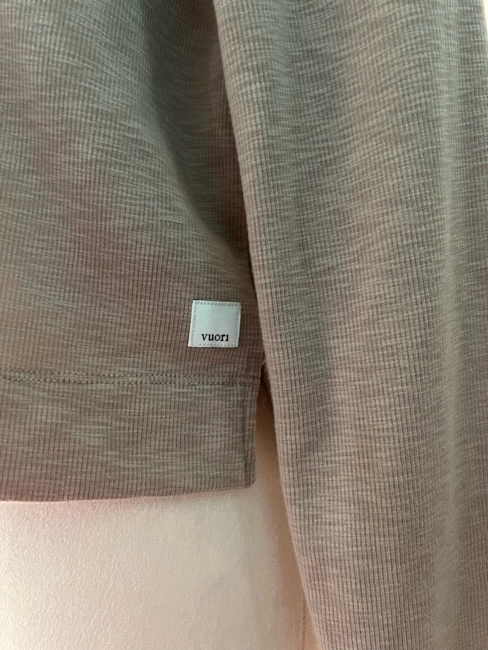 Vuori Women's Long Sleeve Henley in Taupe - Picture 6 of 11